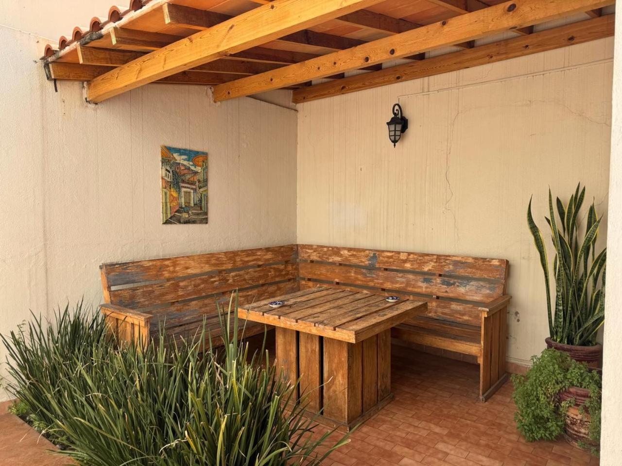 Casona Luciernaga-Casa De Huespedes Guest House Leon Bagian luar foto