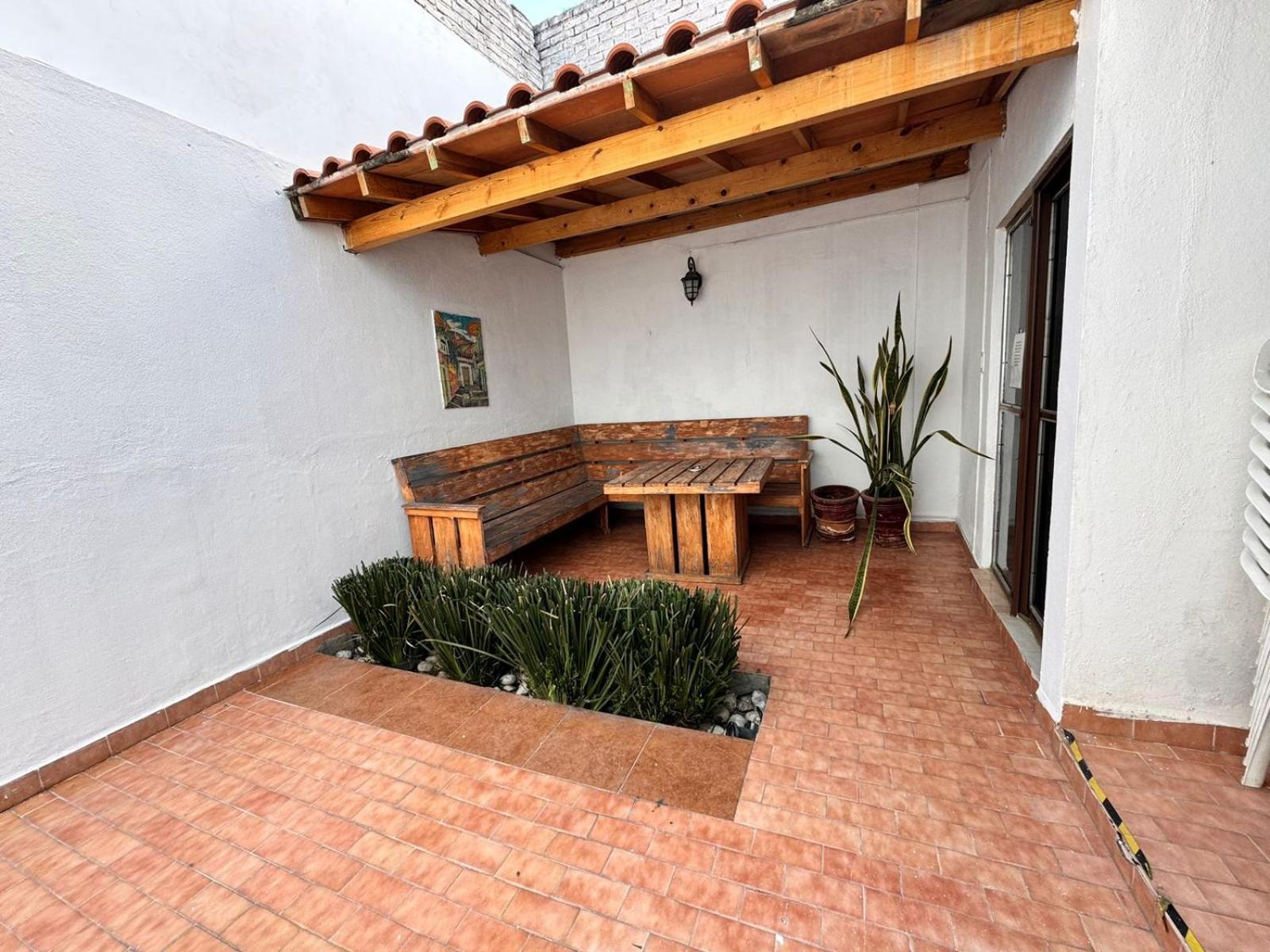 Casona Luciernaga-Casa De Huespedes Guest House Leon Bagian luar foto