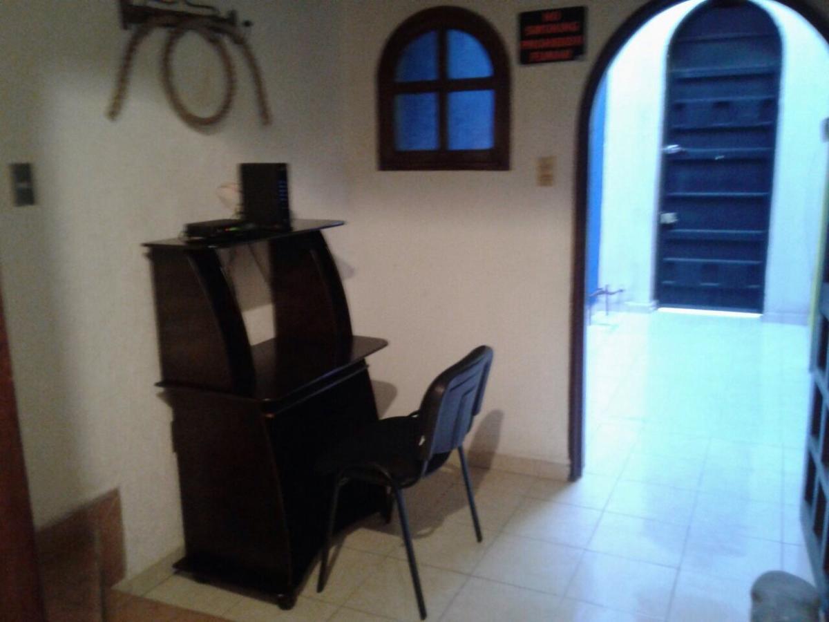 Casona Luciernaga-Casa De Huespedes Guest House Leon Bagian luar foto